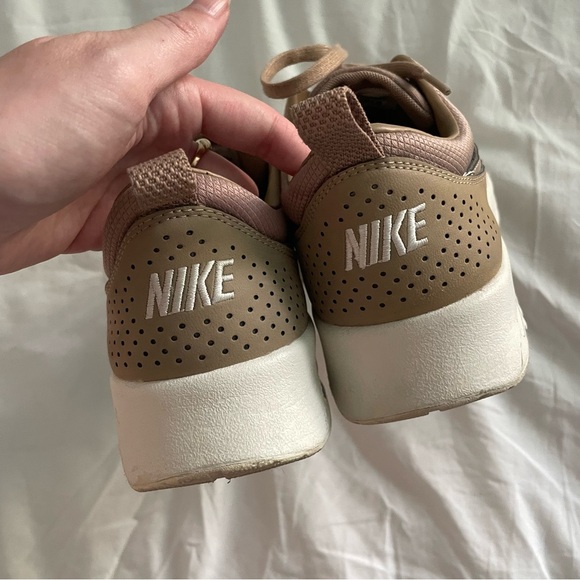Nike Air Max Thea Sneakers in Desert Camo - Picture 5 of 7